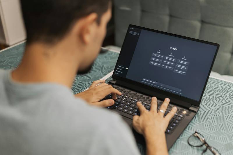 L’IA ne lit pas elle édite Peak Ace